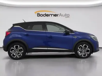 Photo 14 Renault Captur  E-Tech Plug-in 160 - 21