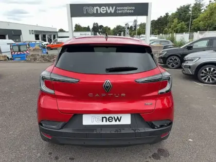 Photo 9 Renault Captur  E-Tech full hybrid 145 ch