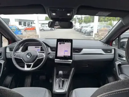Photo 15 Renault Captur  E-Tech full hybrid 145 ch