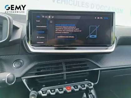 Photo 52 Peugeot 208  Hybrid 136 e-DCS6