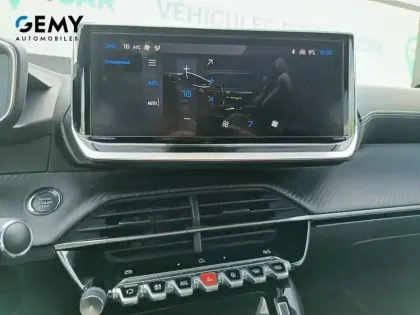 Photo 49 Peugeot 208  Hybrid 136 e-DCS6