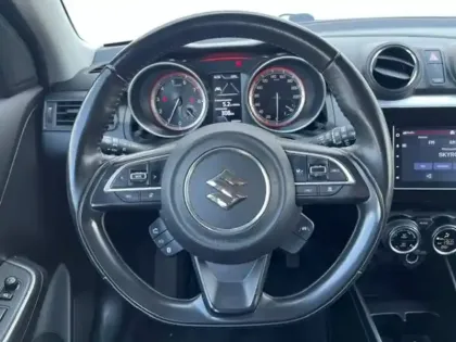Photo 11 Suzuki Swift  1.2 Dualjet Hybrid