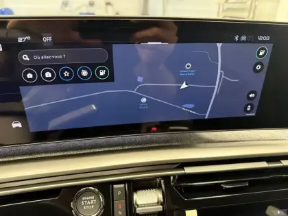 Photo 14 Peugeot 3008  Electrique 210 ch 73 kWh