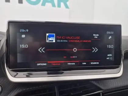 Photo 31 Peugeot 2008  PureTech 130 S&S EAT8