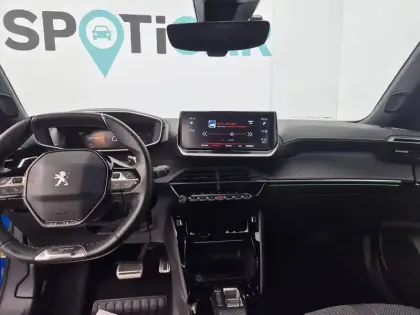 Photo 22 Peugeot 2008  PureTech 130 S&S EAT8