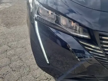 Photo 15 Peugeot 308  PHEV 180 e-EAT8