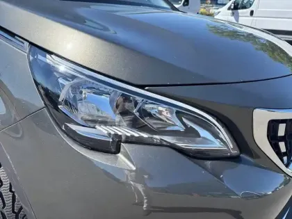 Photo 42 Peugeot 3008  BlueHDi 130ch S&S EAT8