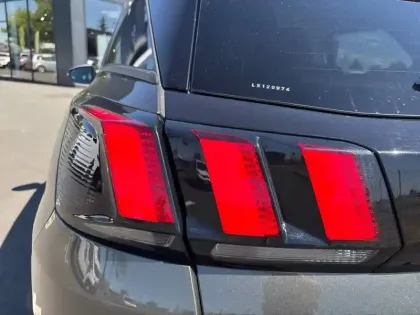 Photo 16 Peugeot 3008  BlueHDi 130ch S&S EAT8