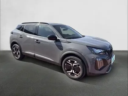 Photo 33 Peugeot 2008  PureTech 100 S&S BVM6