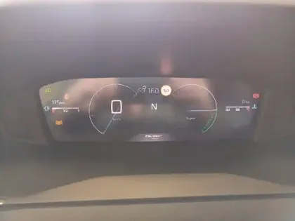 Photo 9 Peugeot 2008  Hybrid 145 e-DCS6