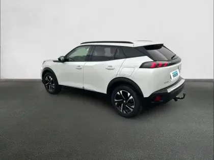Photo 6 Peugeot 2008  BlueHDi 130 S&S EAT8