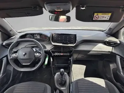 Photo 6 Peugeot 2008  PureTech 100 S&S BVM6