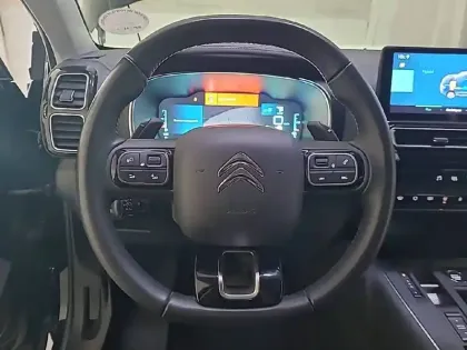 Photo 8 Citroën C5 aircross  Hybride Rechargeable 225 e-EAT8