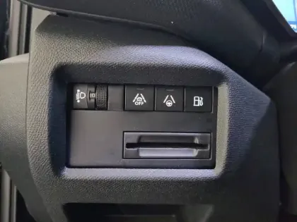 Photo 30 Citroën C5 aircross  Hybride Rechargeable 225 e-EAT8