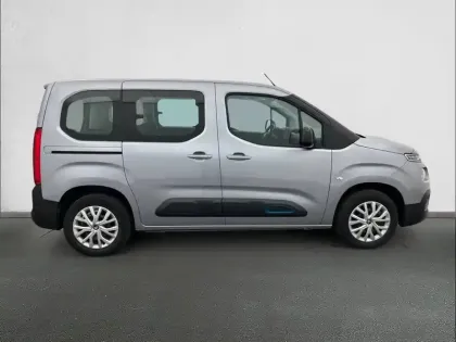 Photo 23 Citroën Berlingo e- Taille M 136 ch 100 kWh Automatique