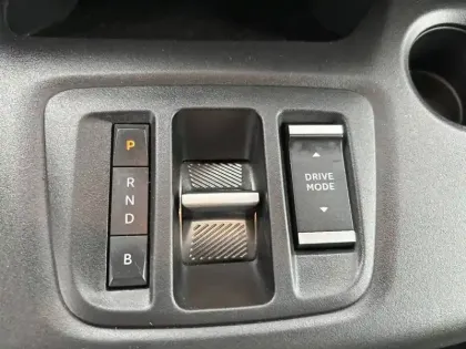 Photo 33 Citroën Berlingo e- Taille M 136 ch 100 kWh Automatique