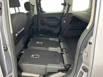 Photo 37 Citroën Berlingo e- Taille M 136 ch 100 kWh Automatique