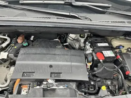 Photo 42 Citroën Berlingo e- Taille M 136 ch 100 kWh Automatique