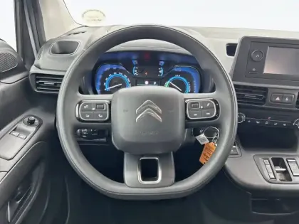 Photo 28 Citroën Berlingo e- Taille M 136 ch 100 kWh Automatique