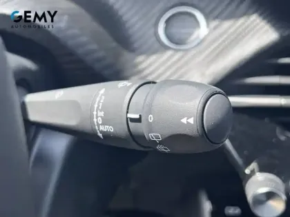 Photo 36 Peugeot 2008  Electrique 54 kWh 156 ch