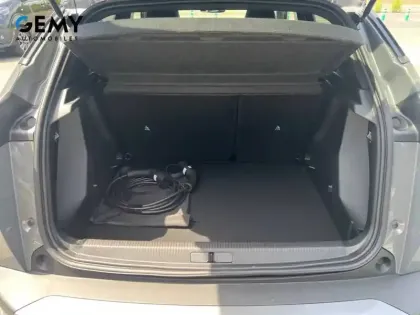 Photo 26 Peugeot 2008  Electrique 54 kWh 156 ch