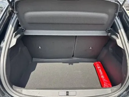 Photo 5 Peugeot 208  Hybrid 110 ch e-DCS6