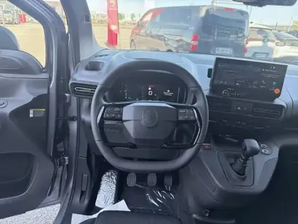Photo 8 Citroën Berlingo  Diesel 100 ch M Manuelle