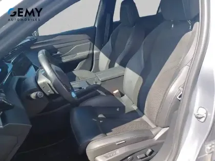 Photo 8 Peugeot 308  PHEV 180 e-EAT8