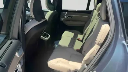 Photo 10 Volvo Xc90  T8 AWD Hybride Rechargeable 455 ch Geartronic 8 7pl