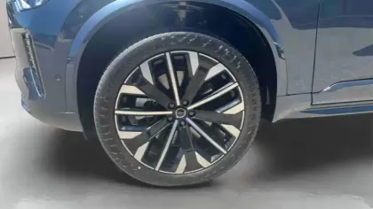 Photo 12 Volvo Xc90  T8 AWD Hybride Rechargeable 455 ch Geartronic 8 7pl