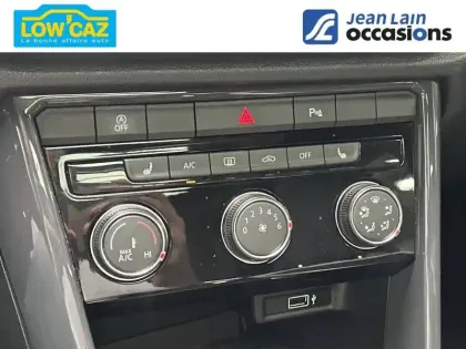 Photo 15 Volkswagen T-roc  2.0 TSI 190 Start/Stop DSG7 4Motion
