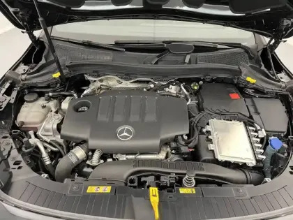 Photo 19 Mercedes GLA  200 d 8G-DCT
