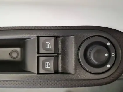 Photo 22 Renault Twingo  III E-Tech