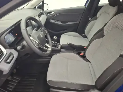 Photo 30 Renault Clio  Blue dCi 100 ch GSR2