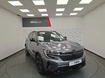 Photo 11 Renault Austral  E-Tech hybrid 200