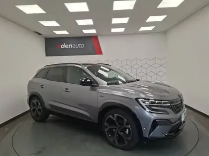 Photo 13 Renault Austral  E-Tech hybrid 200