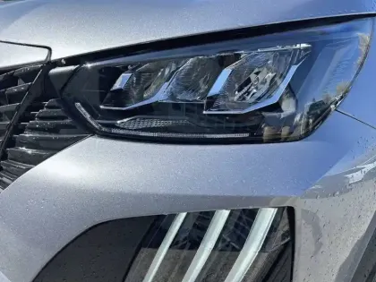 Photo 15 Peugeot 2008  100 S&S BVM6
