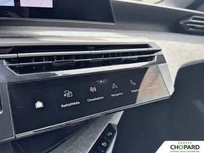 Photo 21 Peugeot 3008  Hybrid 136 e-DCS6