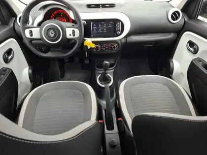 Photo 37 Renault Twingo  III SCe 65