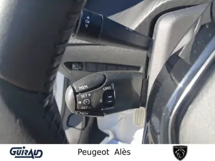 Photo 16 Peugeot 208  PureTech 75 S&S BVM5