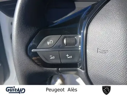 Photo 15 Peugeot 208  PureTech 75 S&S BVM5