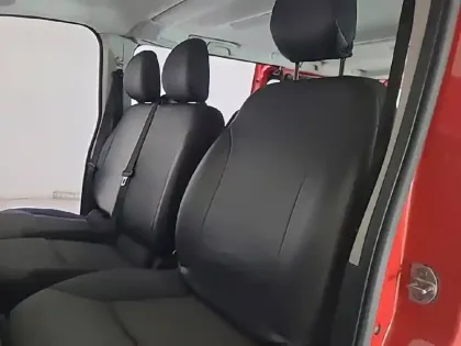 Photo 10 Renault Trafic  Combi L1 dCi 145 Energy S&S