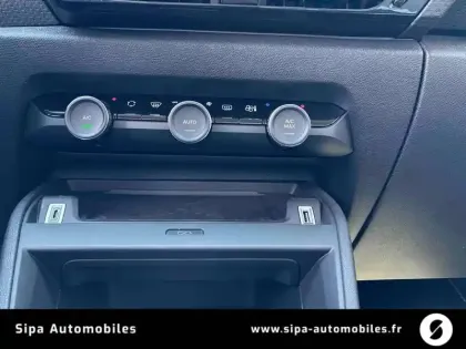 Photo 18 Citroën C4 e- 156 ch autonomie étendue