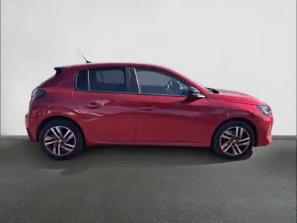 Photo 31 Peugeot 208  PureTech 100 S&S BVM6