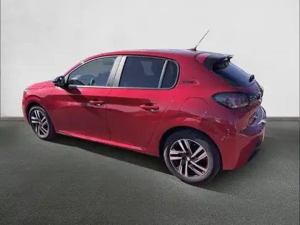 Photo 34 Peugeot 208  PureTech 100 S&S BVM6