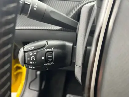 Photo 52 Peugeot 208  Electrique 50 kWh 136ch