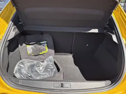 Photo 5 Peugeot 208  Electrique 50 kWh 136ch