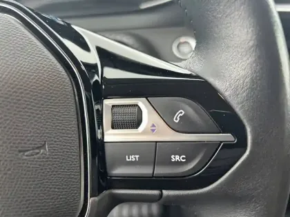 Photo 51 Peugeot 208  Electrique 50 kWh 136ch