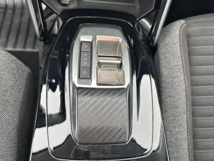 Photo 46 Peugeot 208  Electrique 50 kWh 136ch