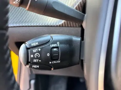 Photo 19 Peugeot 208  Electrique 50 kWh 136ch